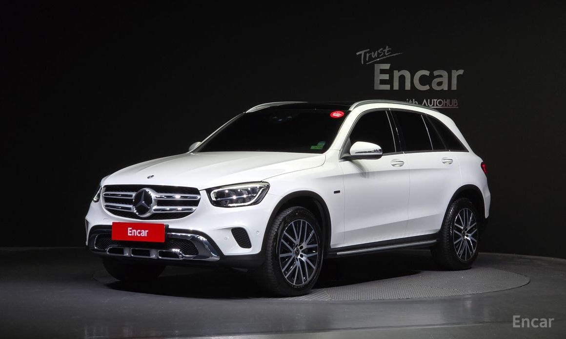GLC-Class X253GLC300e 4MATIC 2