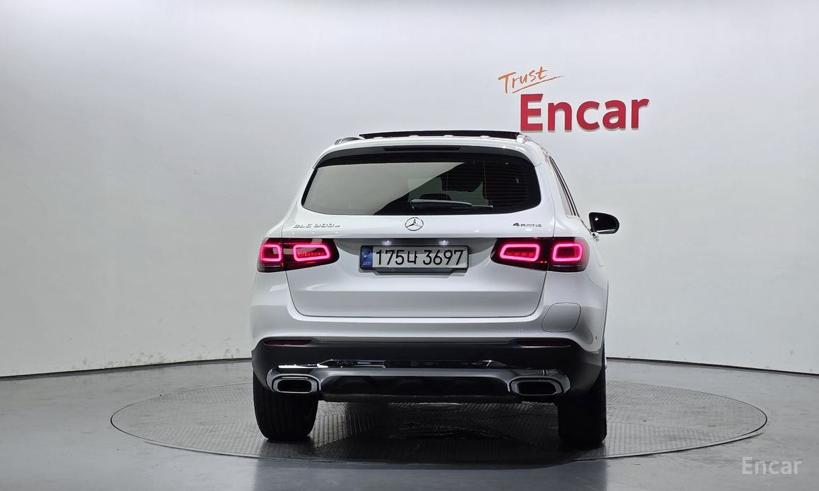 GLC-Class X253GLC300e 4MATIC 5