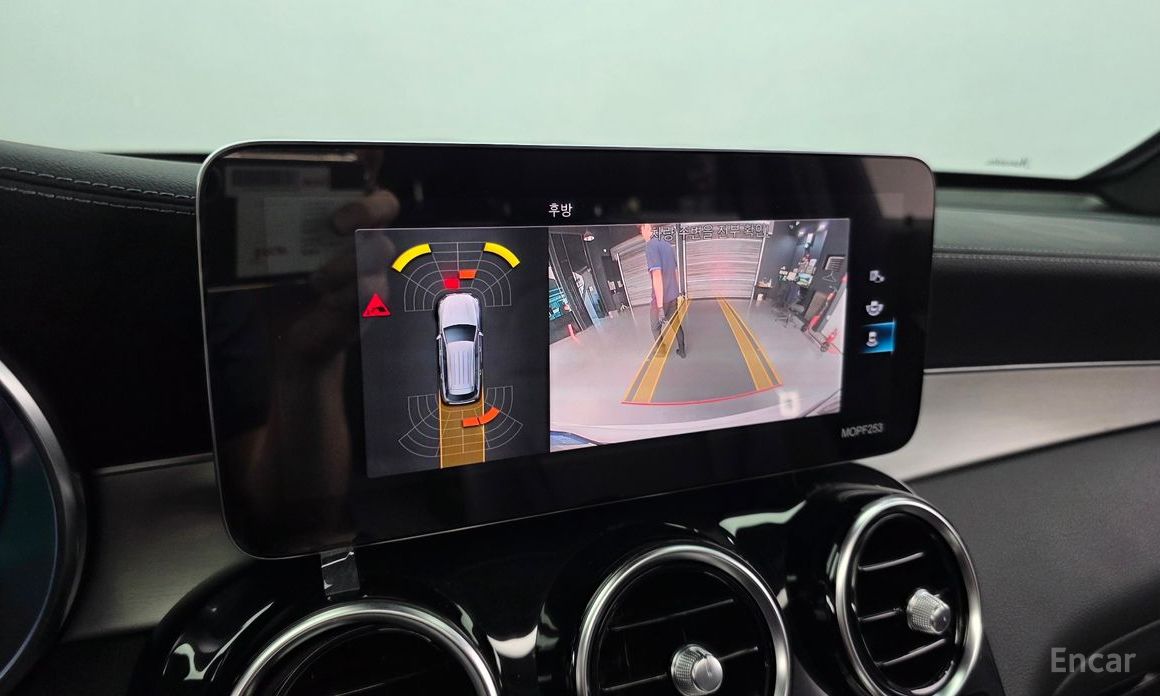 GLC-Class X253GLC300e 4MATIC 16