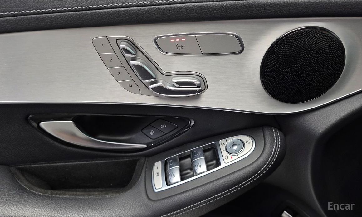 GLC-Class X253GLC300e 4MATIC 18