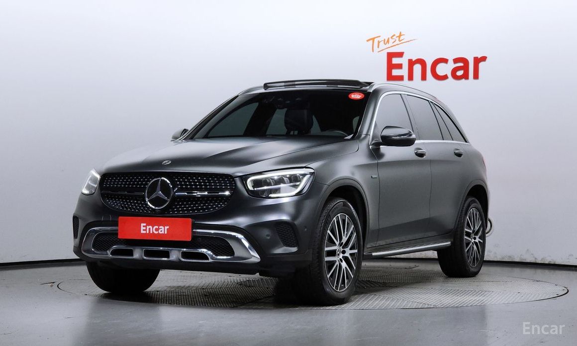 GLC-Class X253GLC300e 4MATIC 2