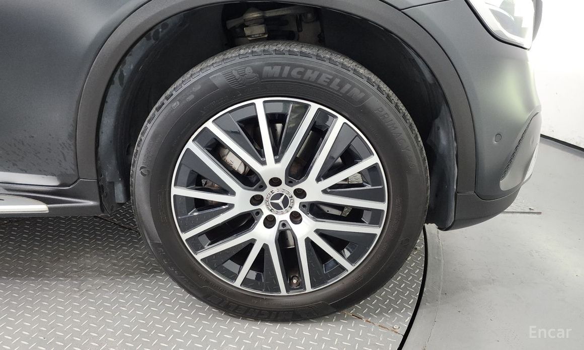 GLC-Class X253GLC300e 4MATIC 6