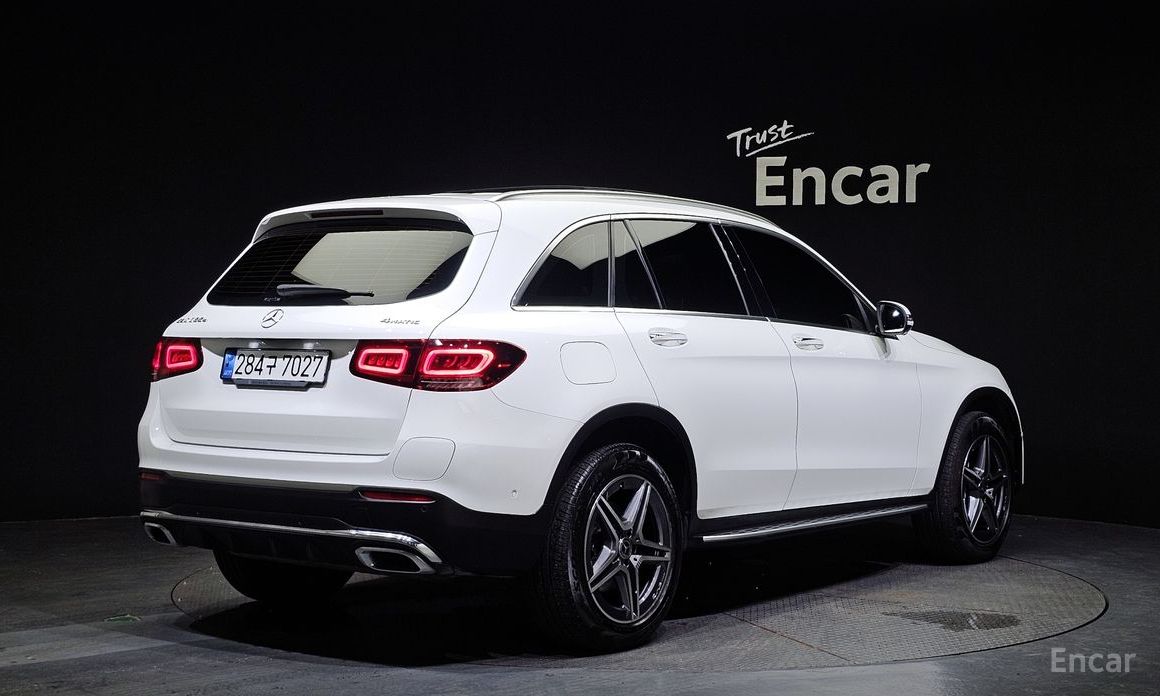 GLC-Class X253GLC300e 4MATIC 3