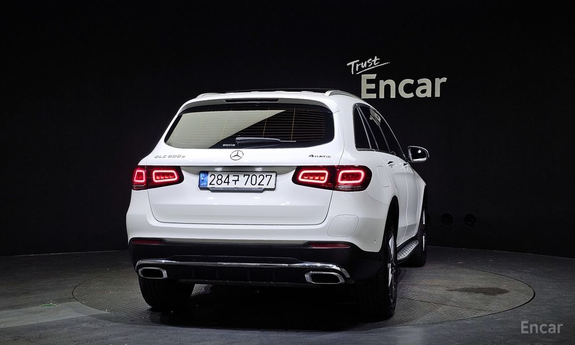 GLC-Class X253GLC300e 4MATIC 5