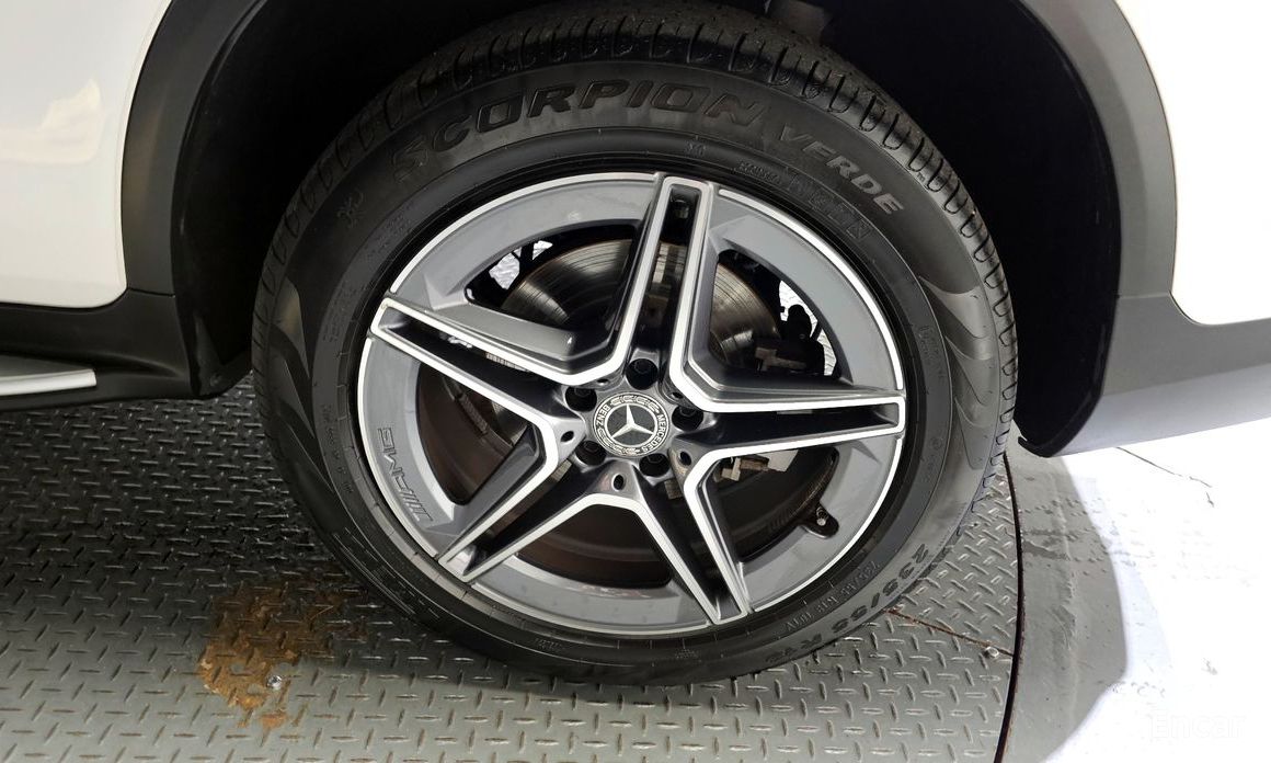 GLC-Class X253GLC300e 4MATIC 6
