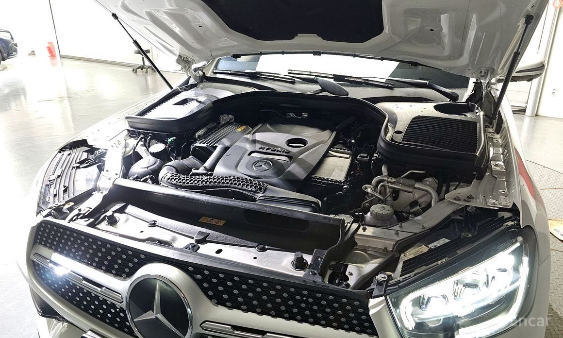 GLC-Class X253GLC300e 4MATIC 7