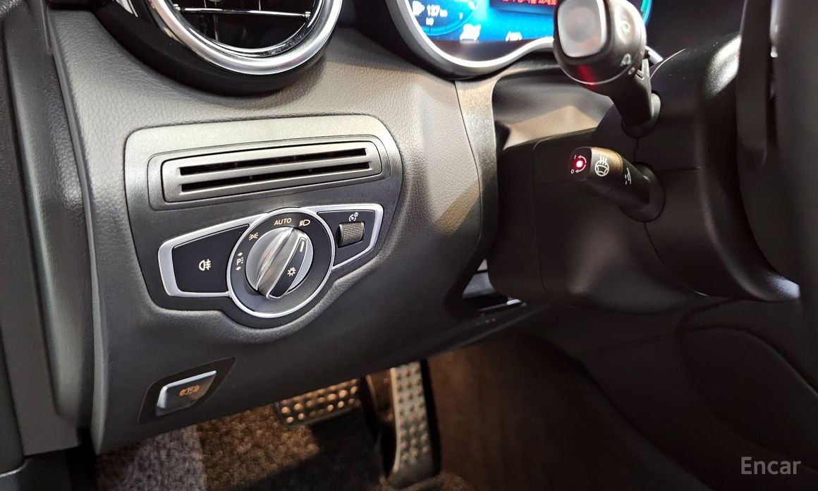 GLC-Class X253GLC300e 4MATIC 16