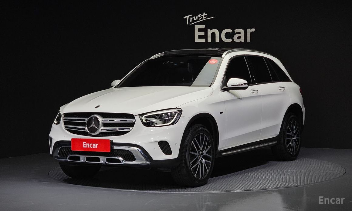 GLC-Class X253GLC300e 4MATIC 2