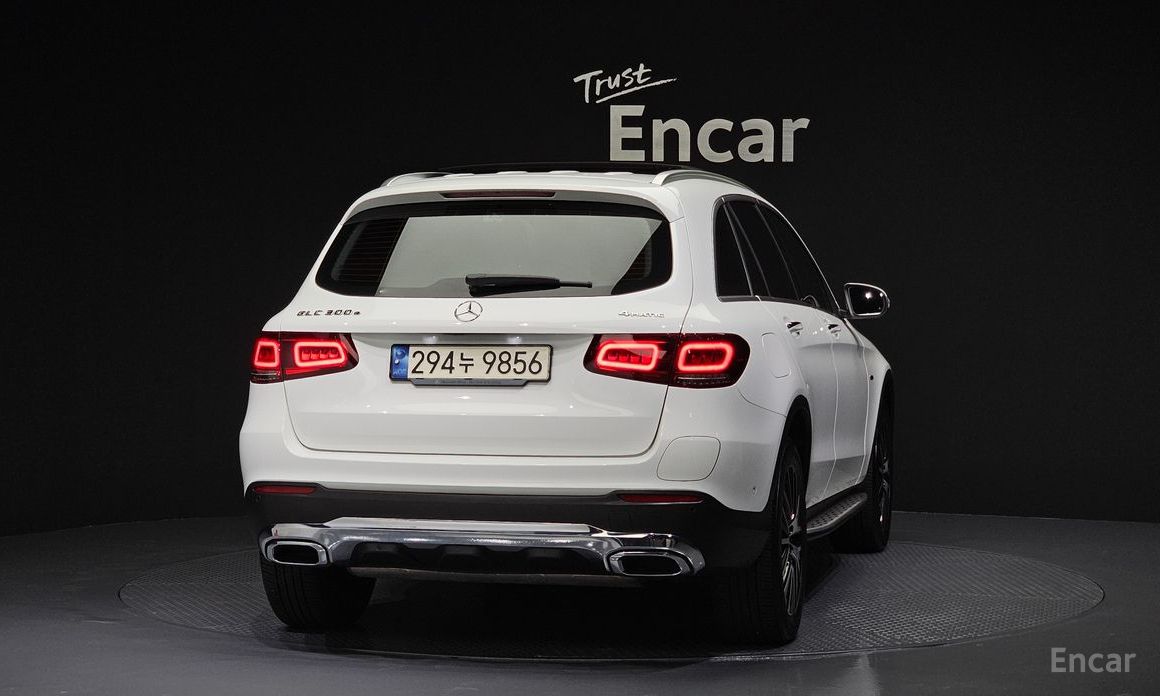GLC-Class X253GLC300e 4MATIC 5