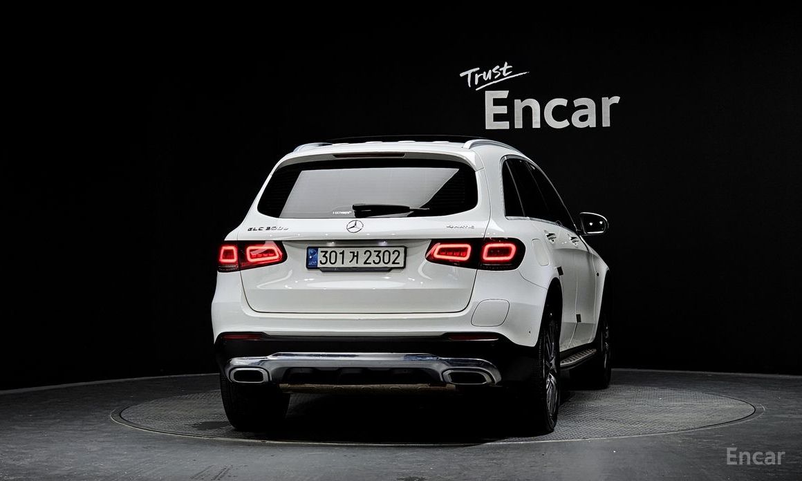 GLC-Class X253GLC300e 4MATIC 5