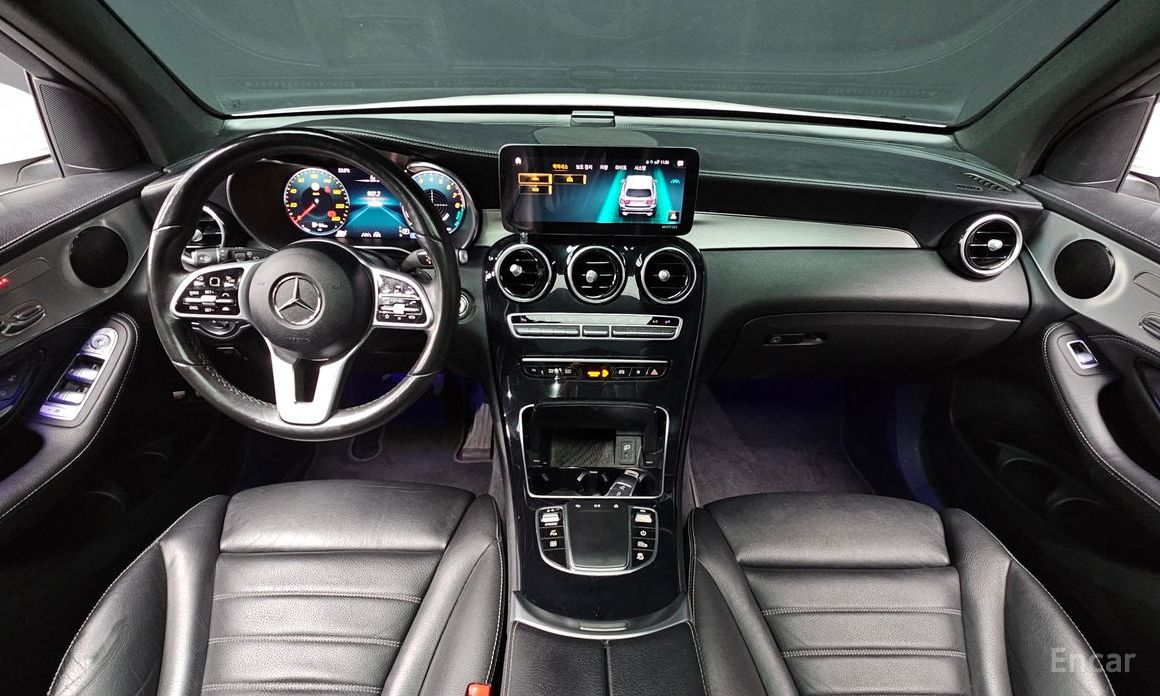 GLC-Class X253GLC300e 4MATIC 8