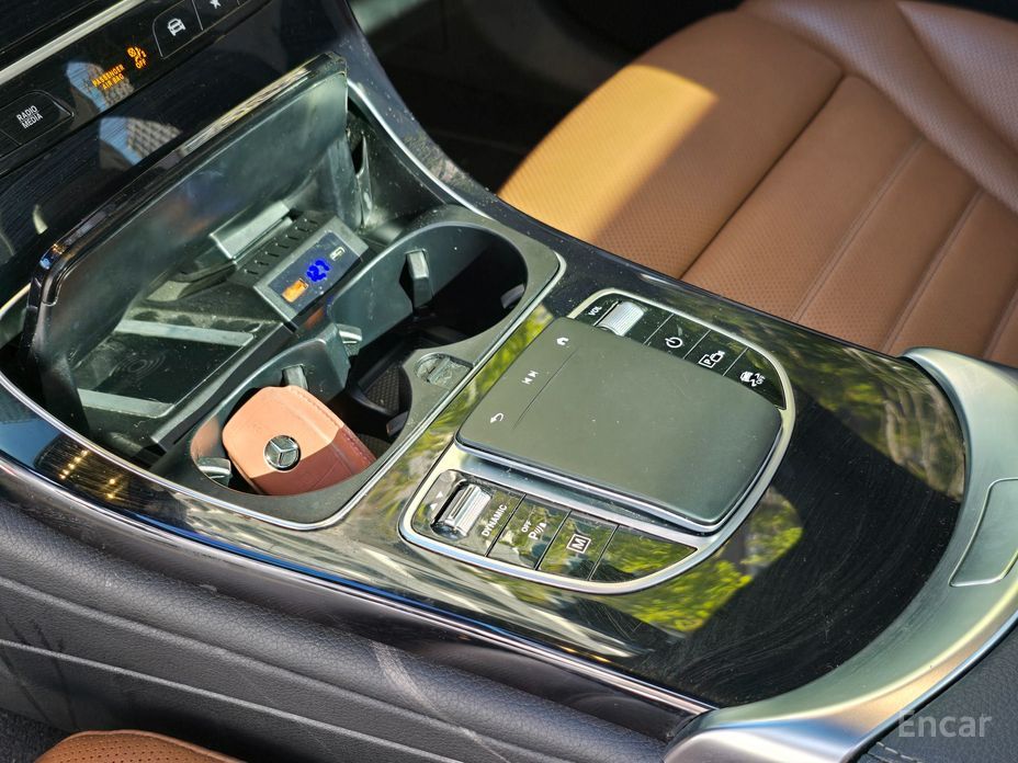 GLC-Class X253GLC300e 4MATIC 10