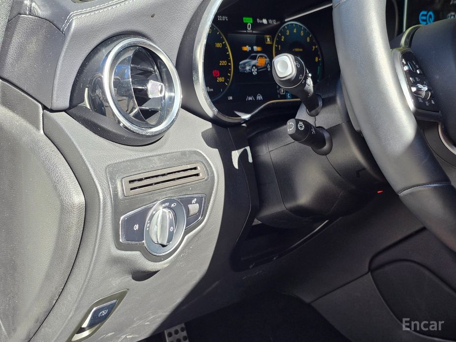 GLC-Class X253GLC300e 4MATIC 14