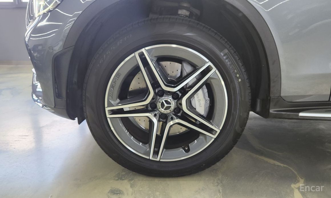 GLC-Class X253GLC300e 4MATIC Coupe 6