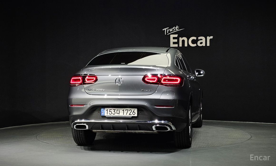 GLC-Class X253GLC300e 4MATIC Coupe 5
