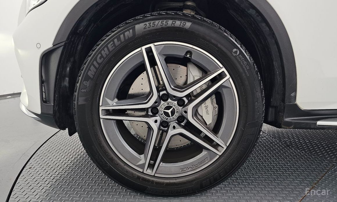 GLC-Class X253GLC300e 4MATIC Coupe 6