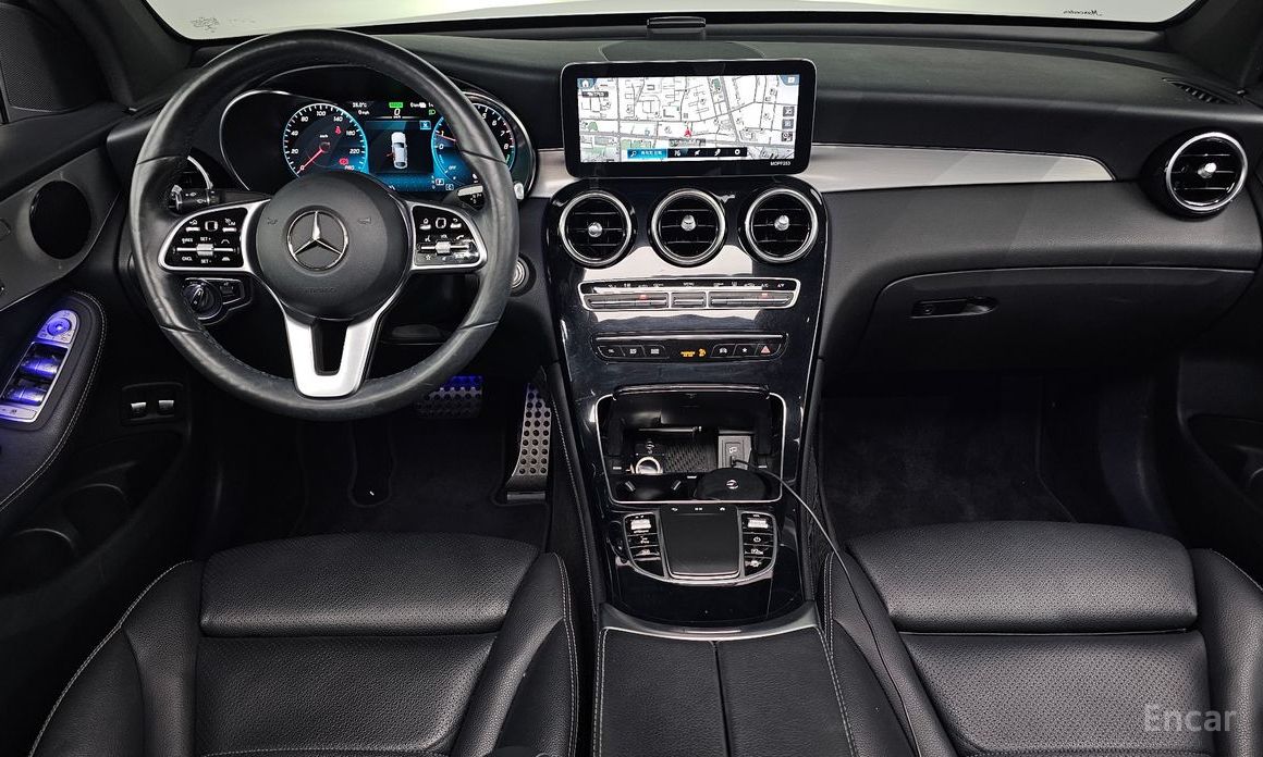 GLC-Class X253GLC300e 4MATIC Coupe 8