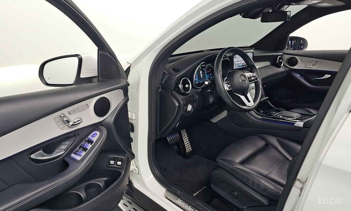 GLC-Class X253GLC300e 4MATIC Coupe 12