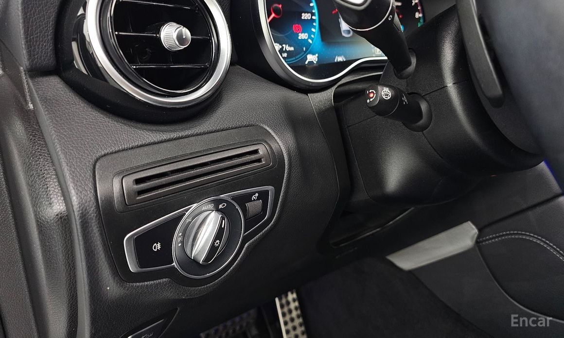 GLC-Class X253GLC300e 4MATIC Coupe 19
