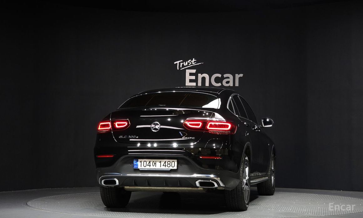 GLC-Class X253GLC300e 4MATIC Coupe 5