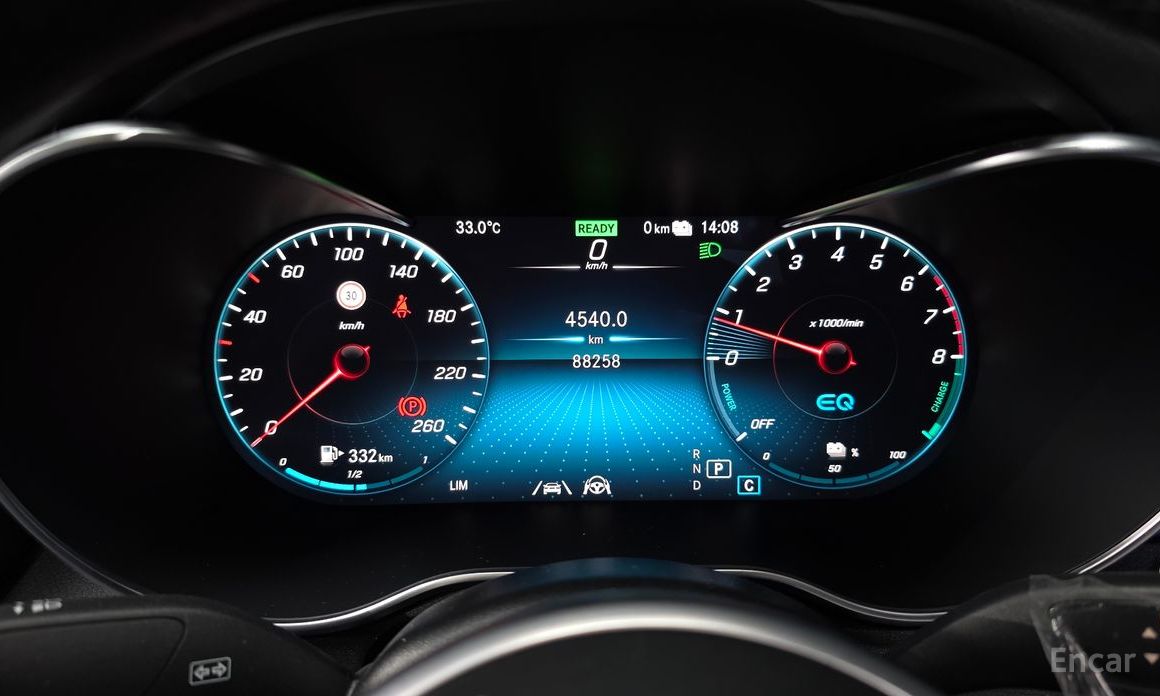 GLC-Class X253GLC300e 4MATIC Coupe 9