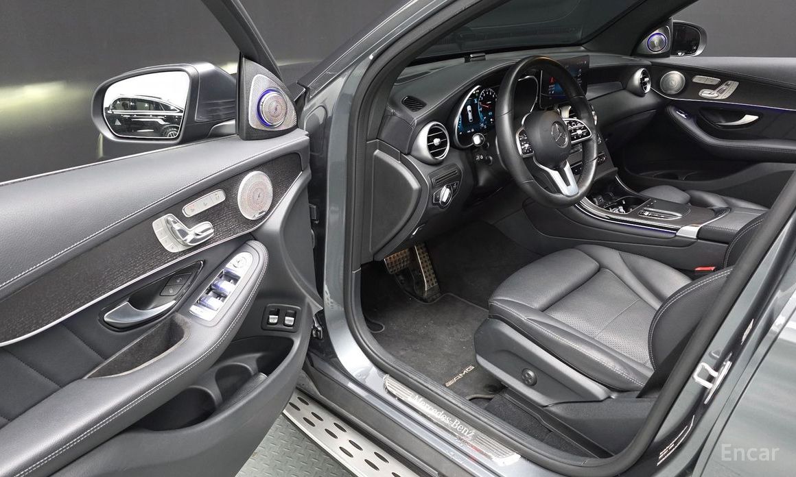 GLC-Class X253GLC300e 4MATIC Coupe 13