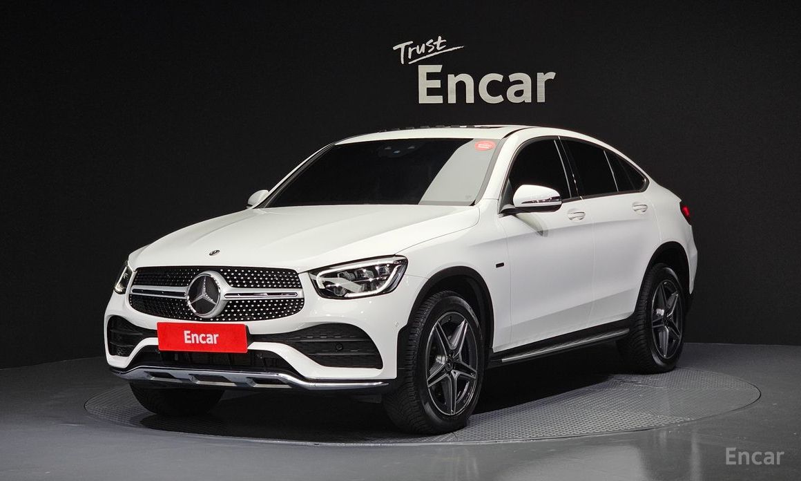 GLC-Class X253GLC300e 4MATIC Coupe 2