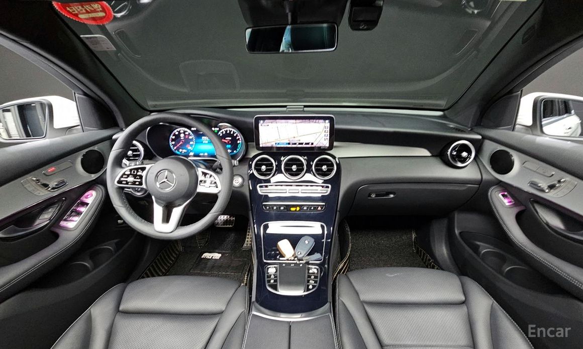 GLC-Class X253GLC300e 4MATIC Coupe 8