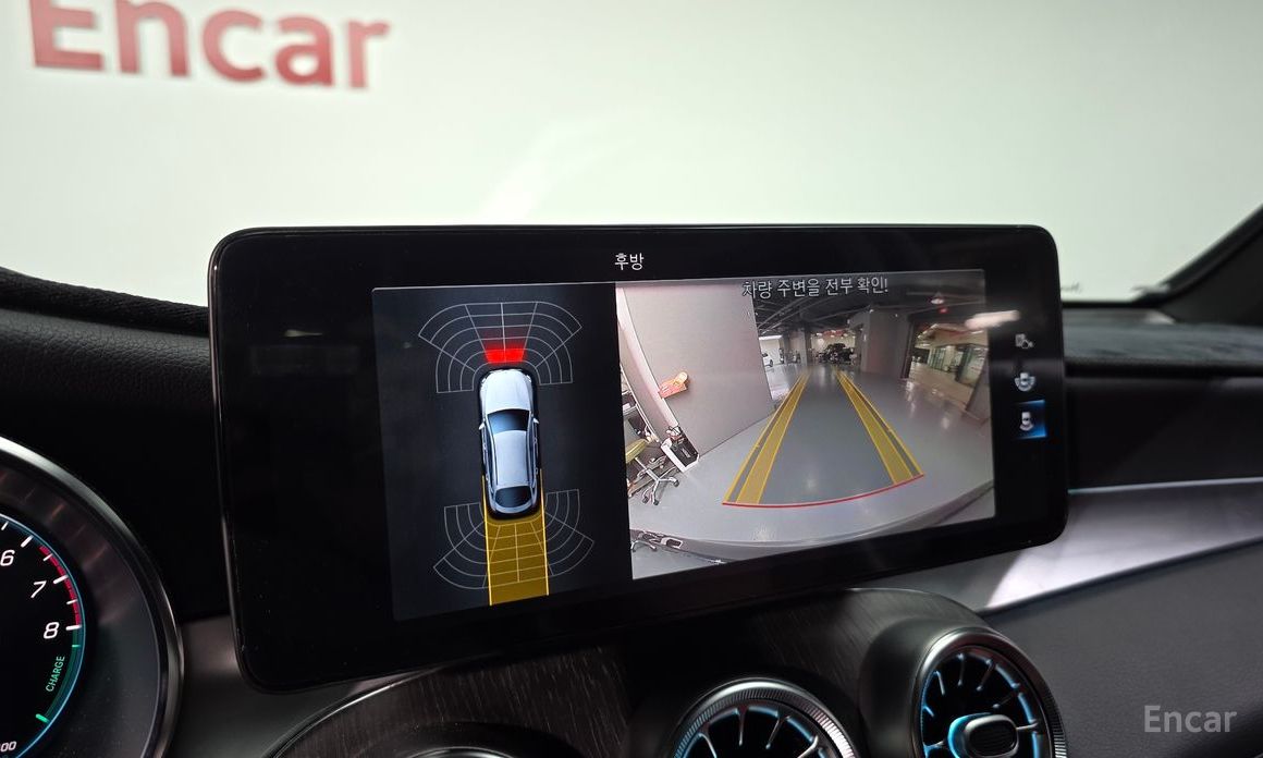 GLC-Class X253GLC300e 4MATIC Coupe 16