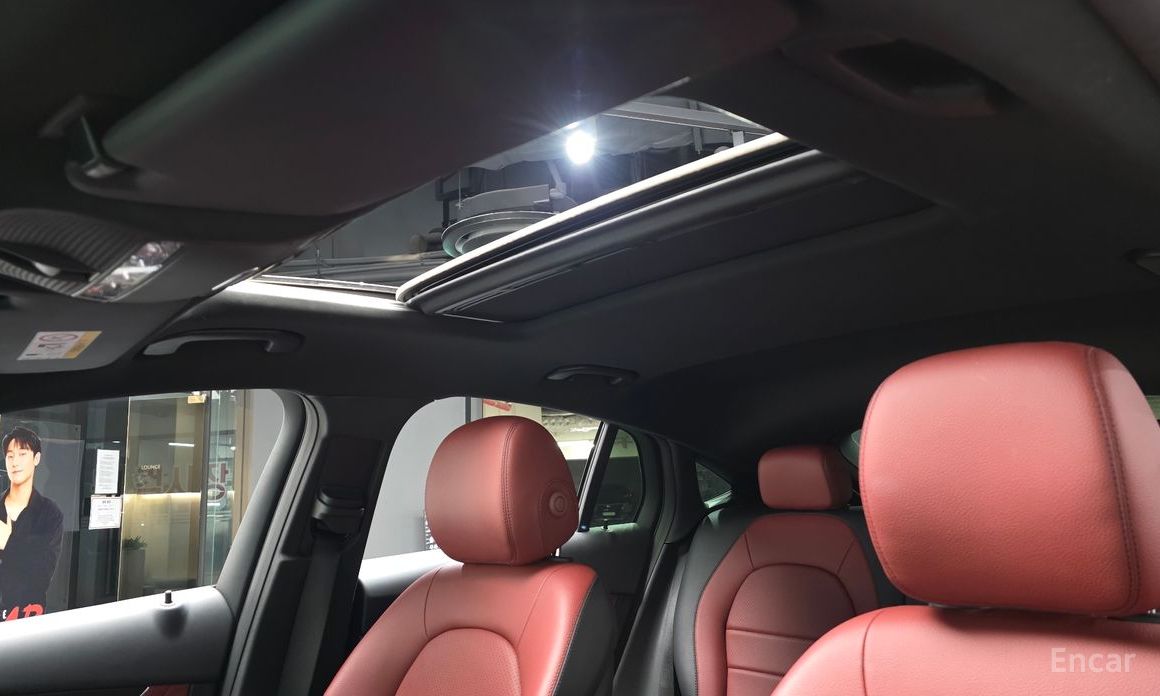 GLC-Class X253GLC300e 4MATIC Coupe 18