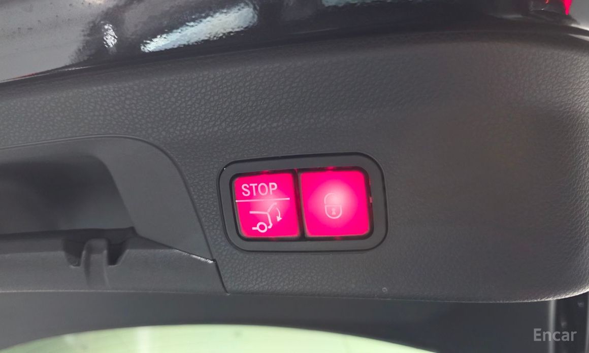 GLC-Class X253GLC300e 4MATIC Coupe 20