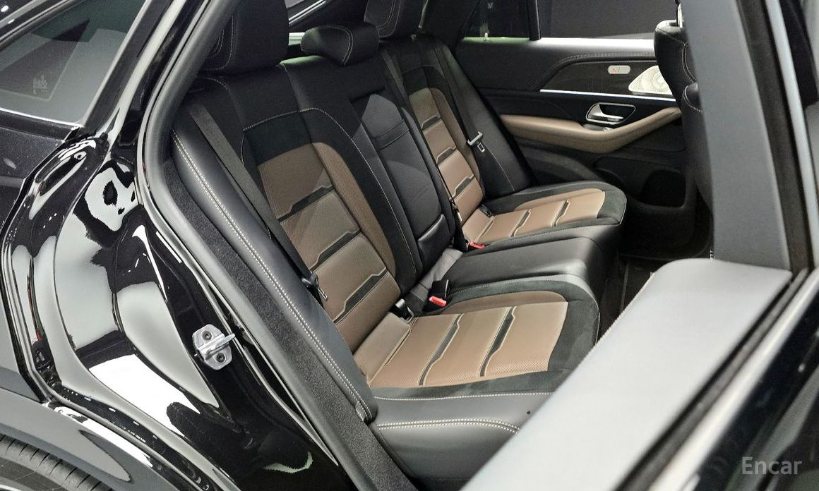 GLE-Class W167AMG GLE53 4MATIC+ Coupe 13