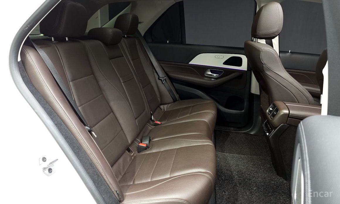 GLE-Class W167GLE300d 4MATIC 13