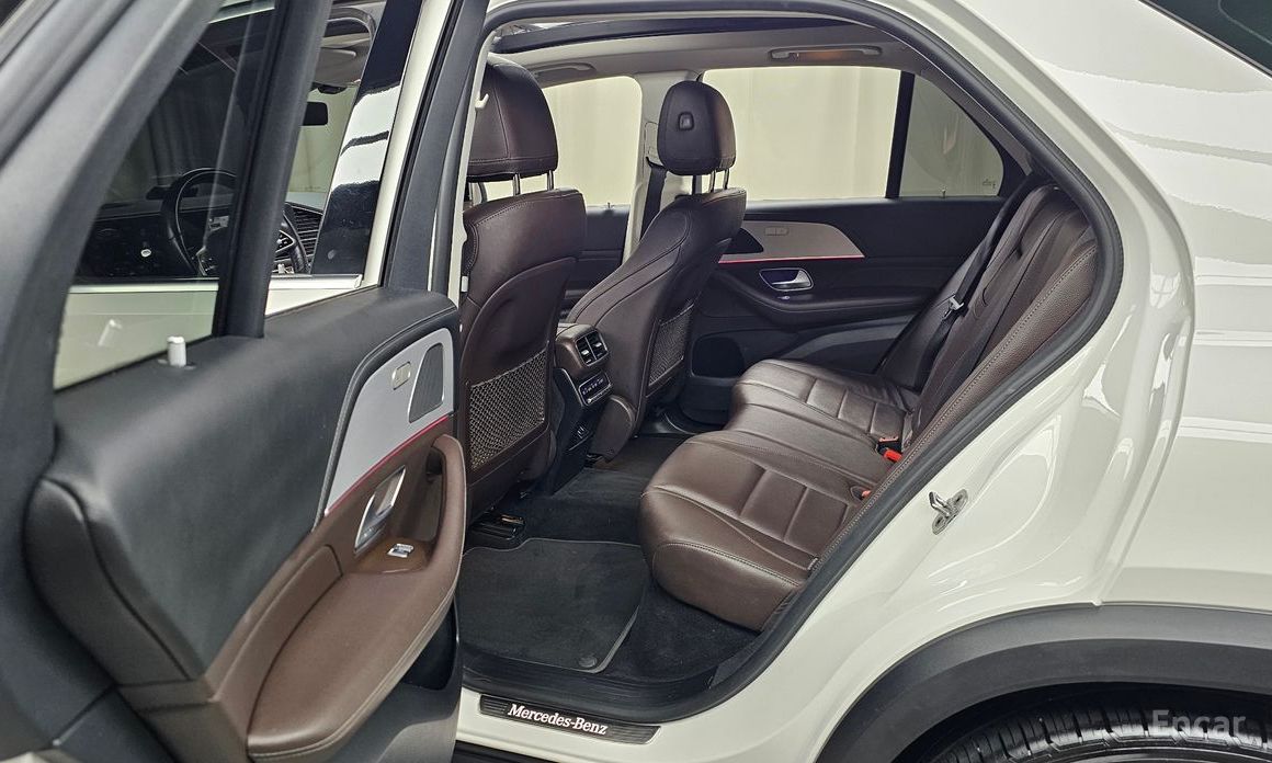 GLE-Class W167GLE300d 4MATIC 13