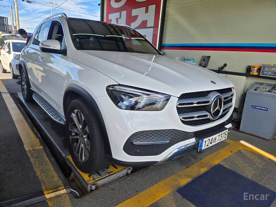 GLE-Class W167GLE300d 4MATIC 3