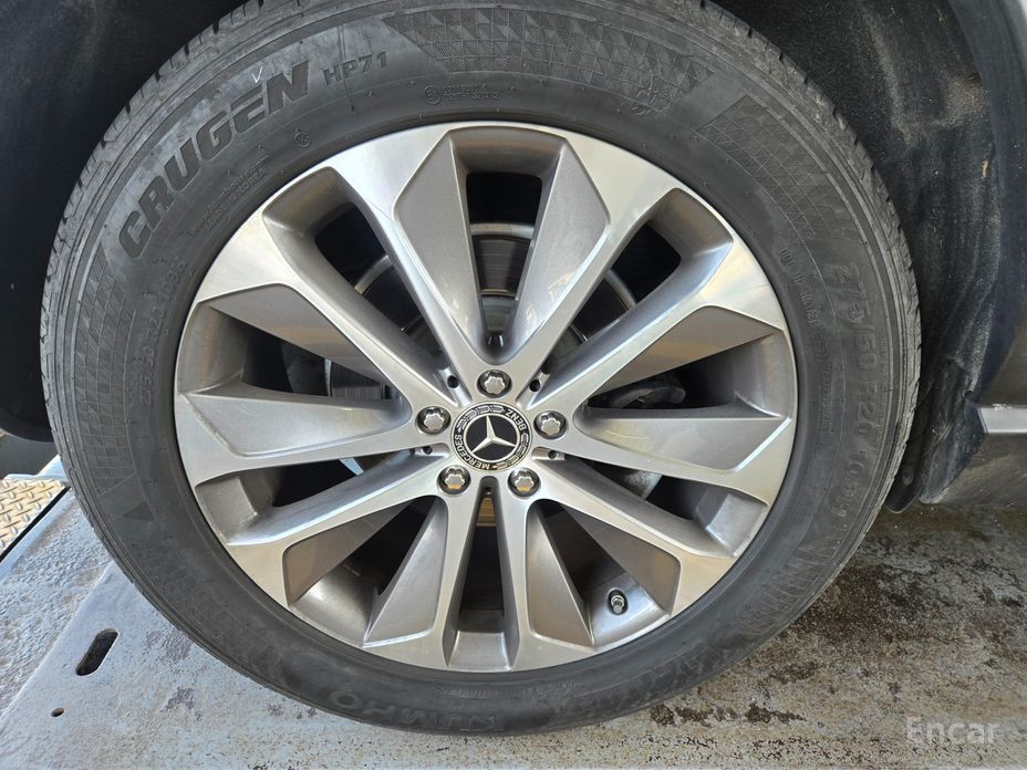 GLE-Class W167GLE300d 4MATIC 14