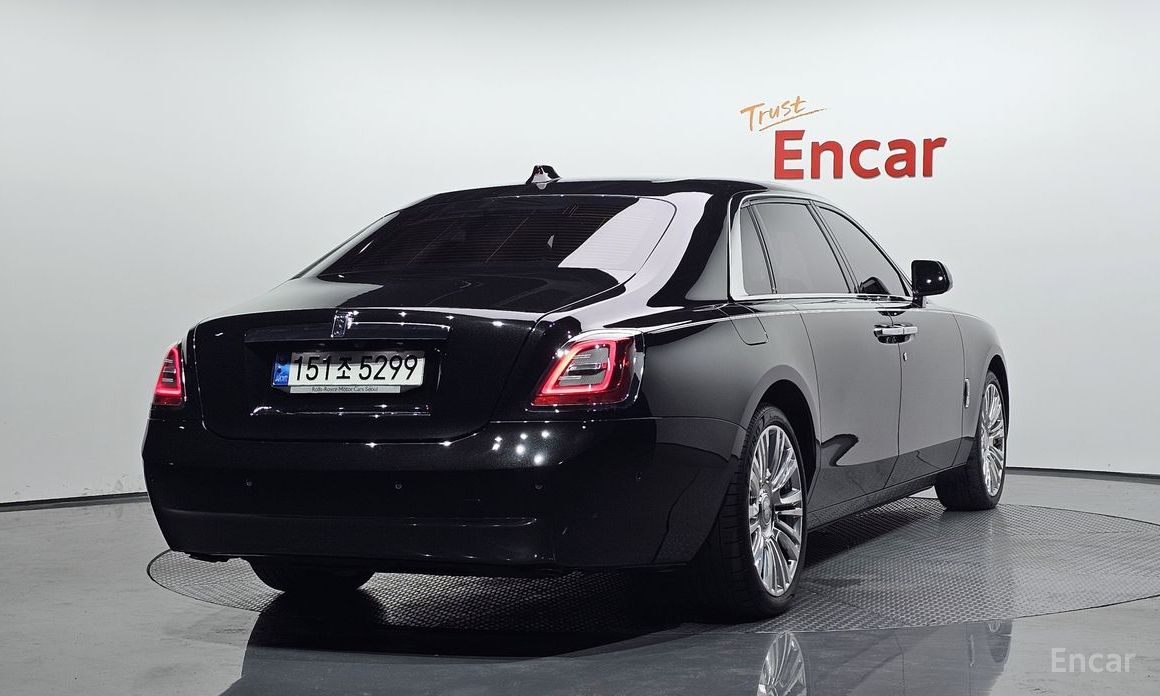 Rolls-Royce Ghost 2nd Generation 6. 7 EWB V12 №3