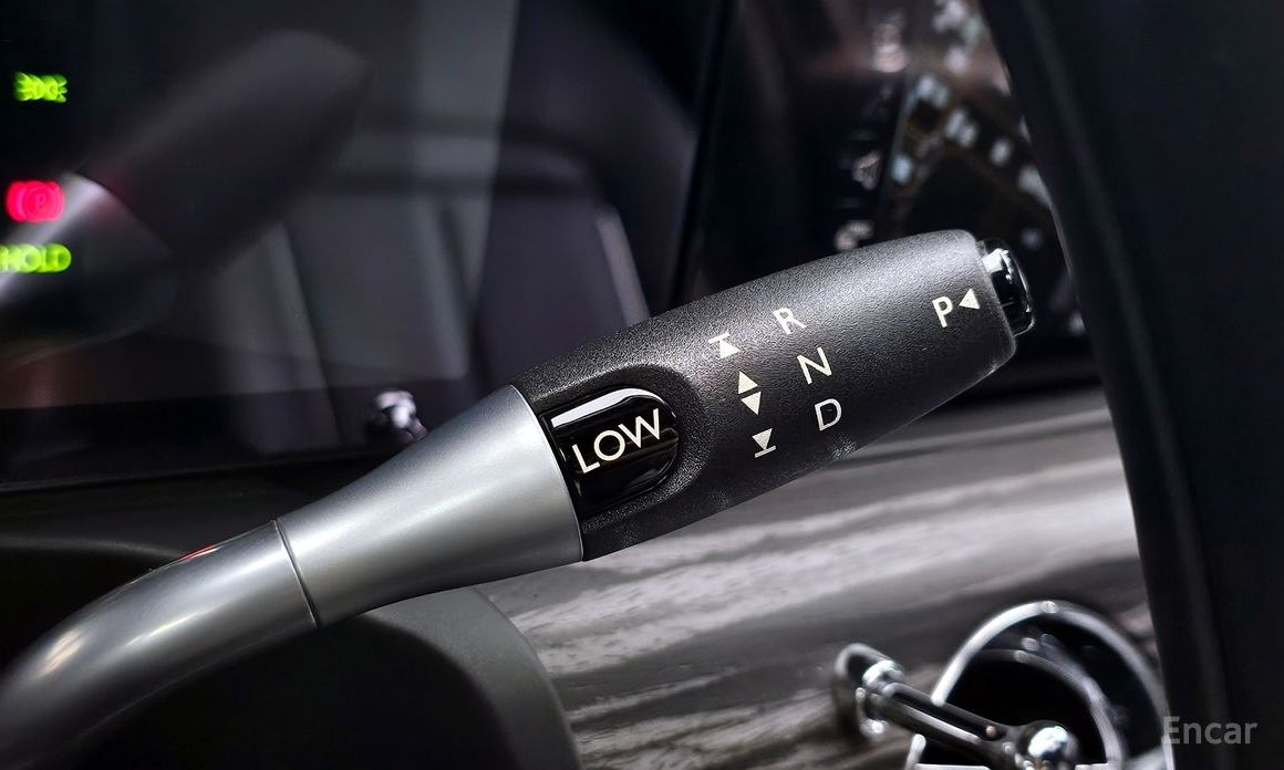 Rolls-Royce Ghost 2nd Generation 6. 7 EWB V12 №10