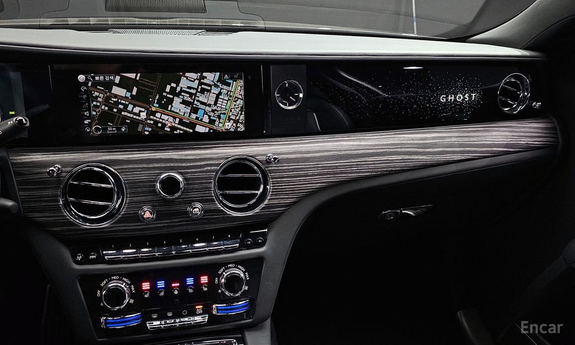 Rolls-Royce Ghost 2nd Generation 6. 7 EWB V12 №15
