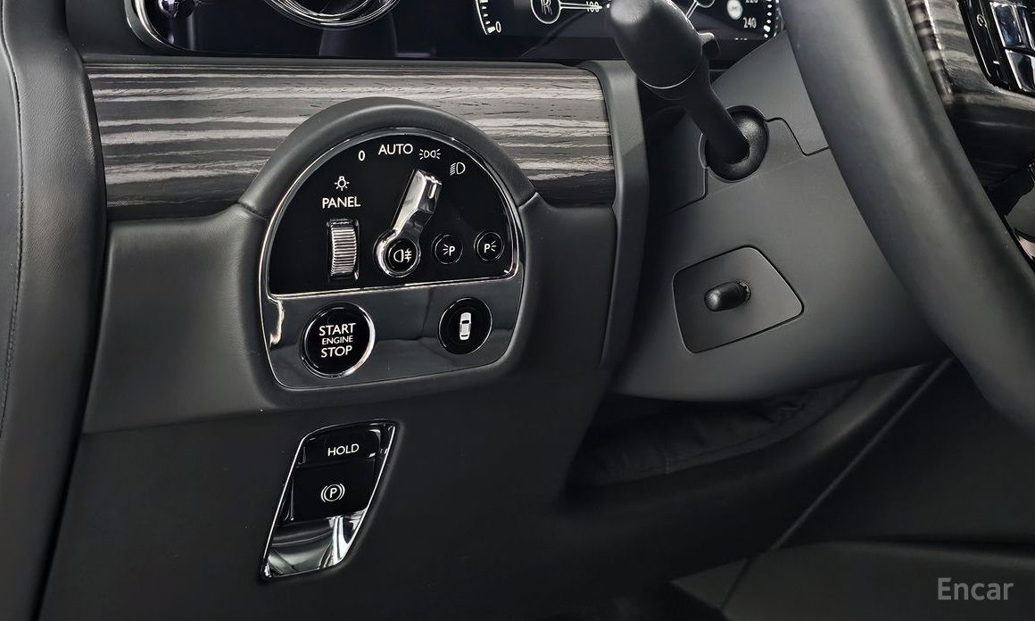 Rolls-Royce Ghost 2nd Generation 6. 7 EWB V12 №17