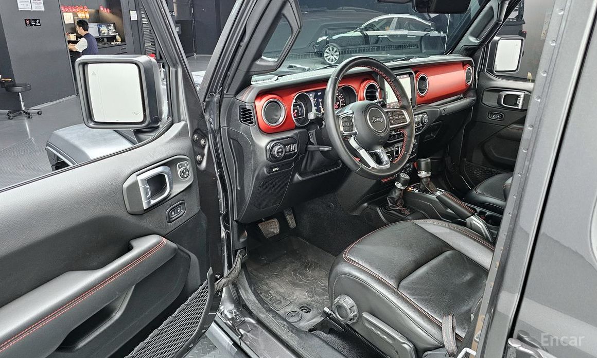 Gladiator (JT) 3.6 Rubicon 12