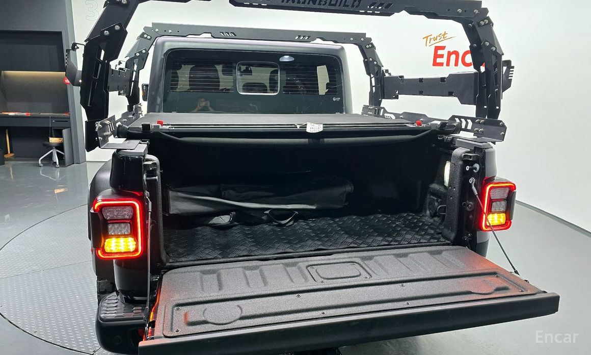 Gladiator (JT) 3.6 Rubicon 21