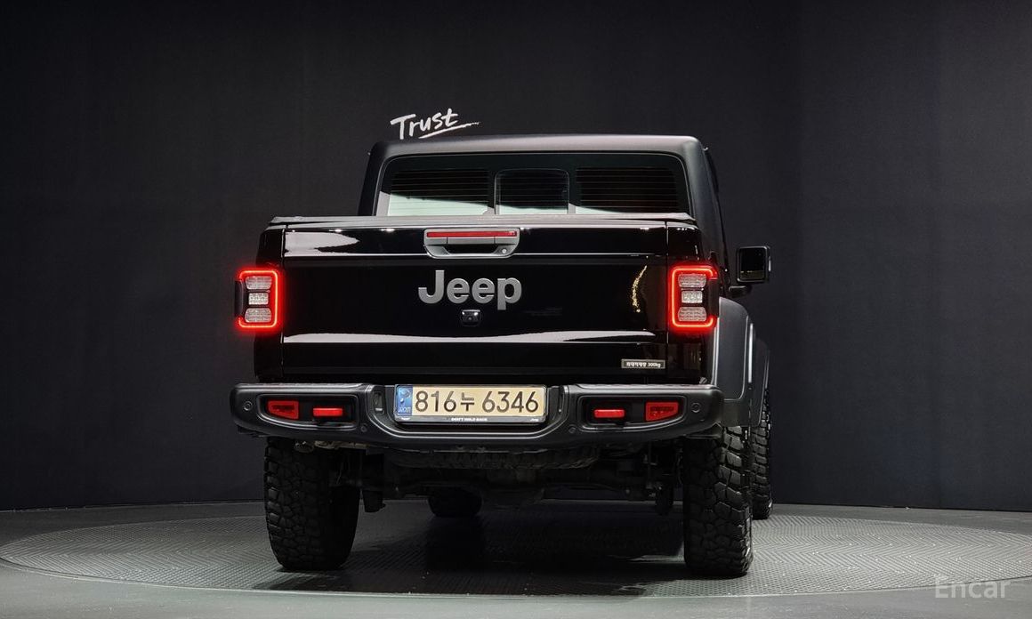 Gladiator (JT) 3.6 Rubicon 5
