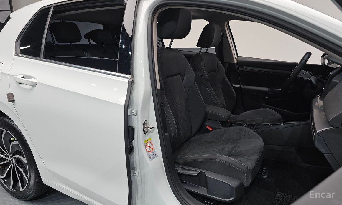 Volkswagen Golf 8th Generation 2.0 TDI Prestige №11