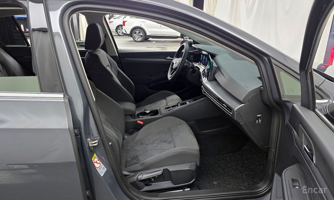 Golf 8th Generation 2.0 TDI Prestige 12