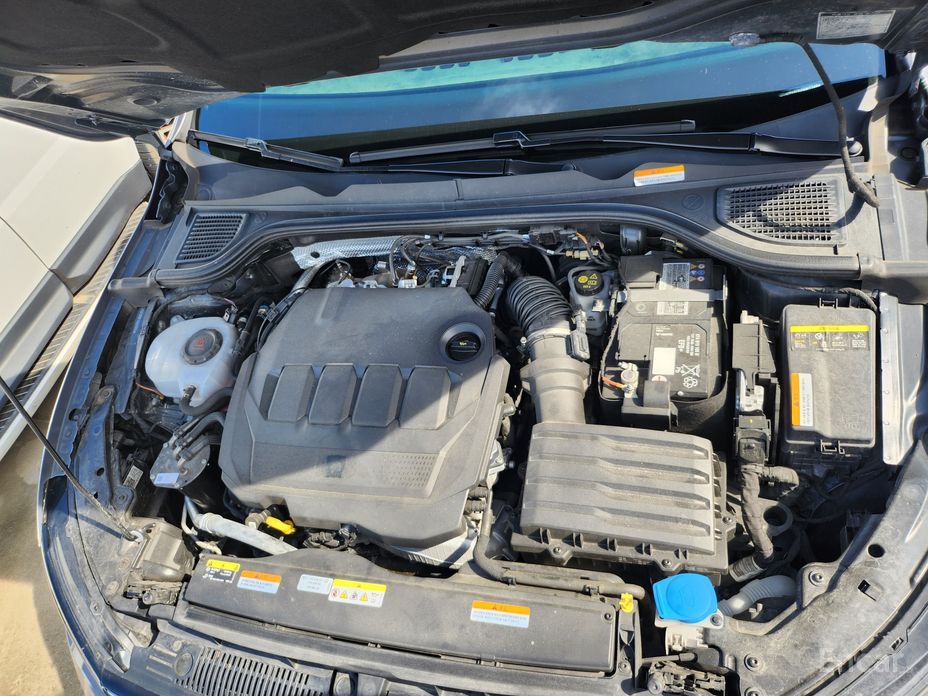 Volkswagen Golf 8th Generation 2.0 TDI Prestige №7