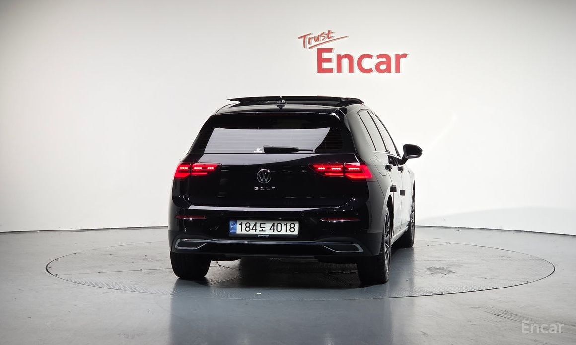 Golf 8th Generation 2.0 TDI Prestige 4