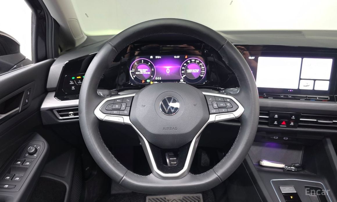 Golf 8th Generation 2.0 TDI Prestige 13