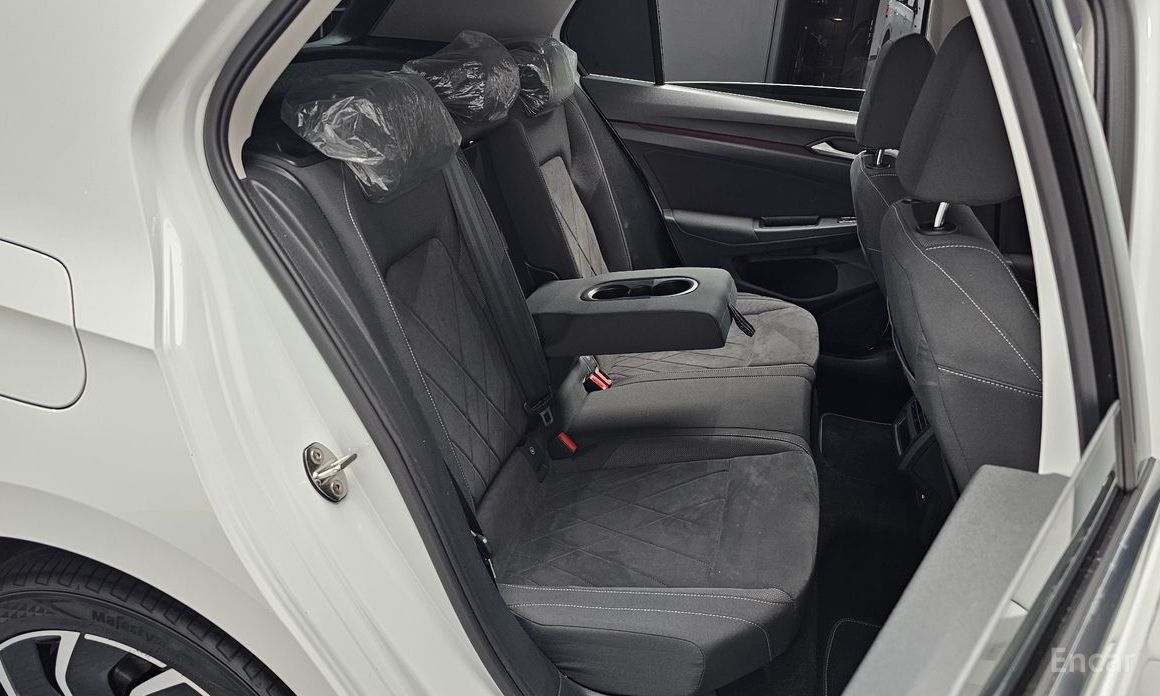 Golf 8th Generation 2.0 TDI Prestige 12