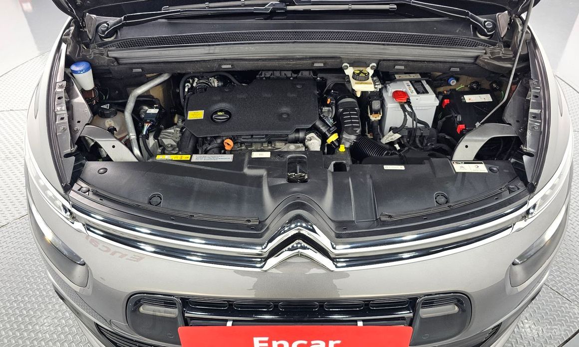 Grand C4 Spacetourer 1. 5 BlueHDi Shine 7